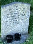 Broad Hinton - photo: D0508