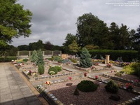 Oops photo: 00643 is missing - please let us know