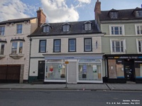 Oops photo: 00946 is missing - please let us know
