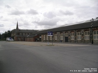 Oops photo: 01069 is missing - please let us know