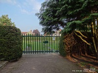 Oops photo: 01414 is missing - please let us know