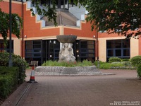 Oops photo: 03106 is missing - please let us know