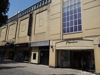 Oops photo: 04203 is missing - please let us know