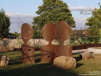 Oops photo: 04553 is missing - please let us know