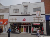Oops photo: 04977 is missing - please let us know