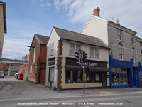 Oops photo: 06571 is missing - please let us know