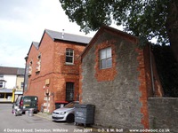 Oops photo: 06669 is missing - please let us know