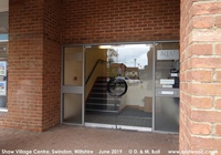Oops photo: 06798 is missing - please let us know