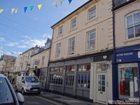 Oops photo: 08211 is missing - please let us know