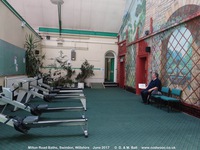 Oops photo: 09406 is missing - please let us know