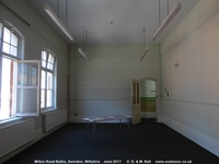 Oops photo: 09497 is missing - please let us know