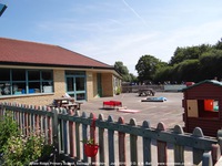 Oops photo: 09807 is missing - please let us know