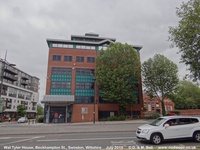 Oops photo: 09997 is missing - please let us know